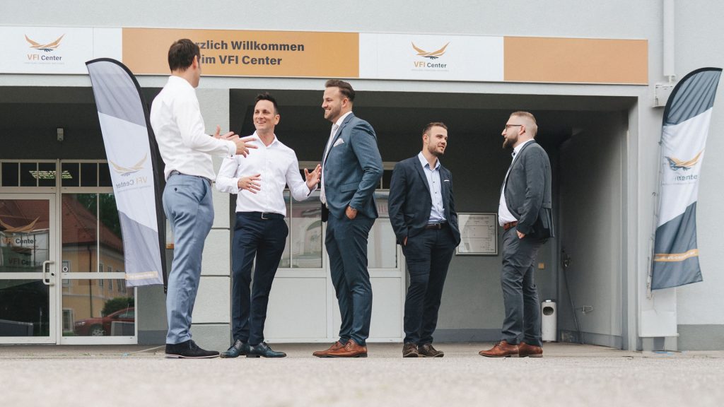 vfi center Nebenverdienst als Versicherungs- und Vermögensberater 1